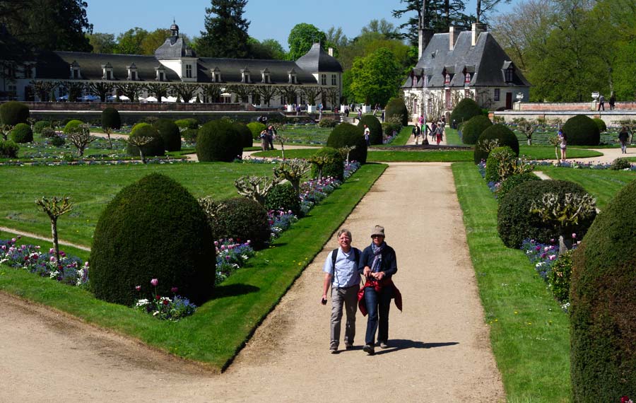 Diane de Poitier's garden - Chateau de Chenonceau - the Chancellor's House and Batiment de Domes in the background.